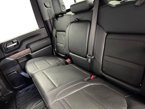 Used 2021 GMC Sierra 2500 Denali w/ Denali Ultimate Package AWD/4WD image 16