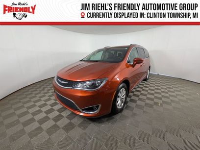Used 2018 Chrysler Pacifica Touring-L Plus