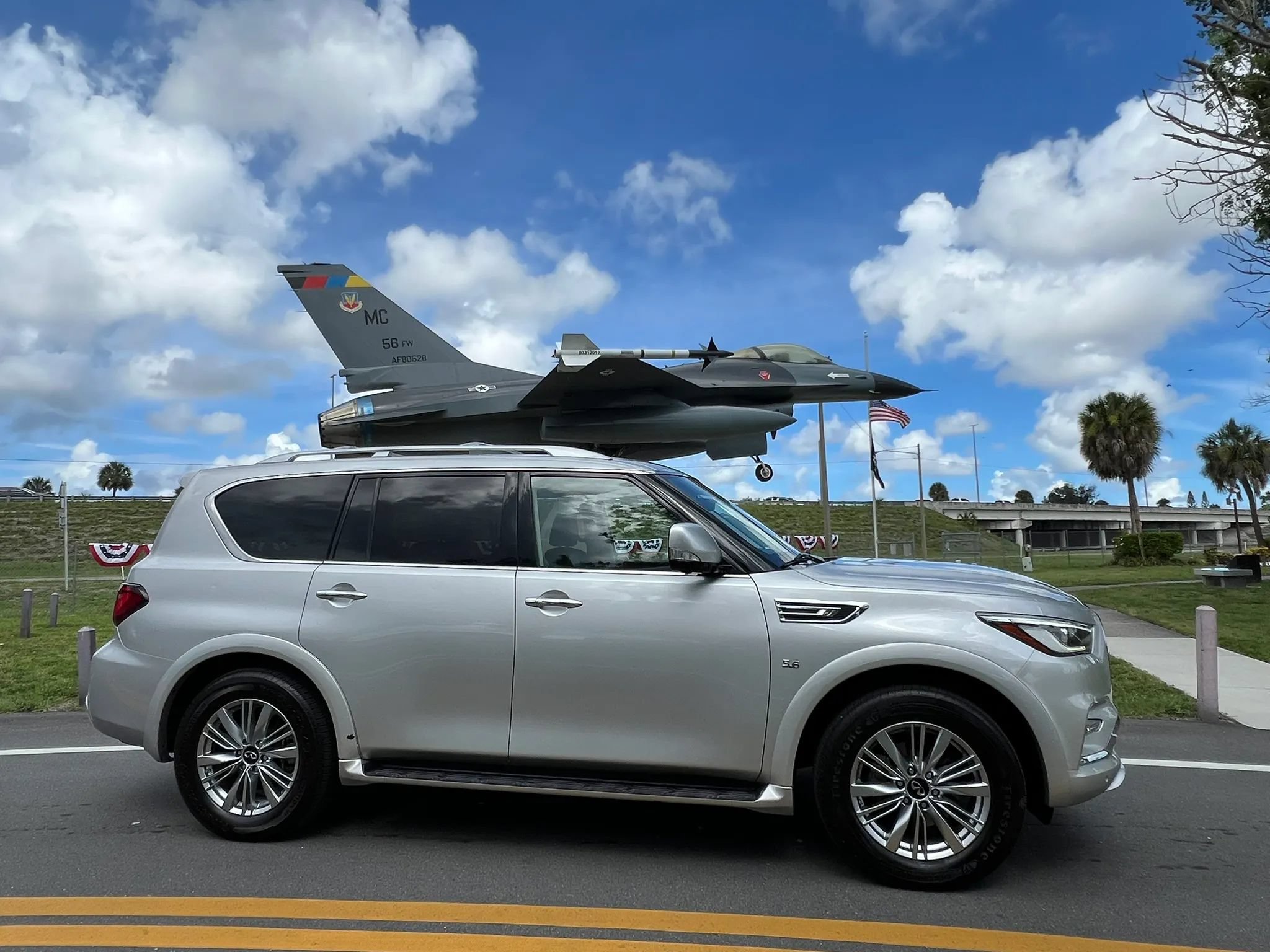 Used 2020 INFINITI QX80 Luxe w/ Proassist Package RWD image 1