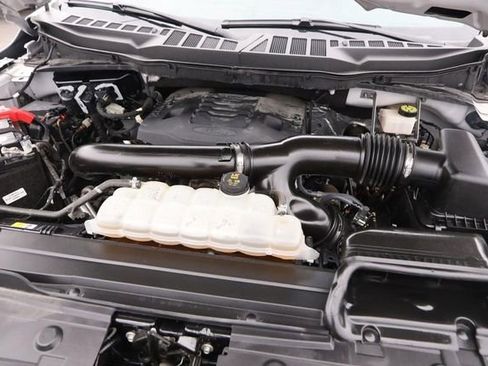 Certified 2021 Ford F150 XLT w/ Equipment Group 302A High image 28