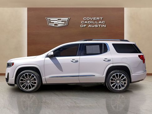 Used 2022 GMC Acadia Denali w/ Denali Ultimate Package image 2