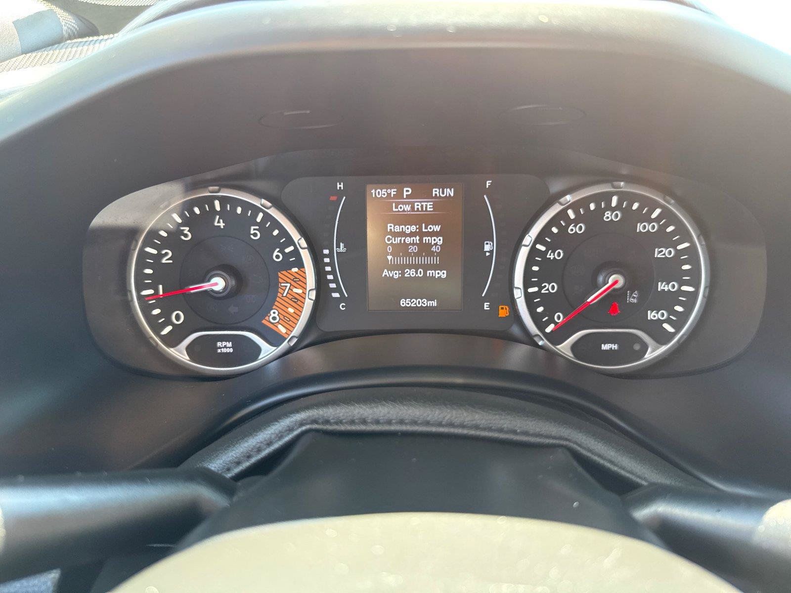 Used 2023 Jeep Renegade Latitude AWD/4WD image 14