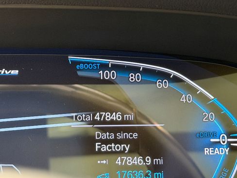 Used 2023 BMW X5 xDrive45e w/ M Sport Package image 21