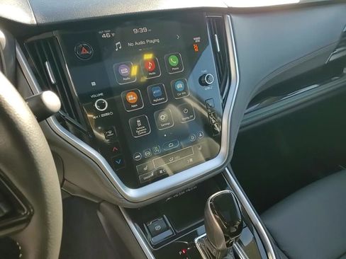 Certified 2025 Subaru Outback Onyx Edition XT image 24