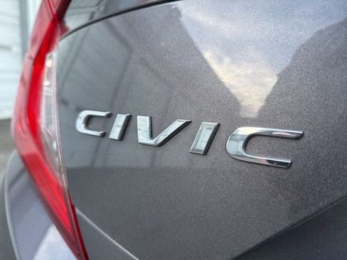 Used 2019 Honda Civic LX image 13