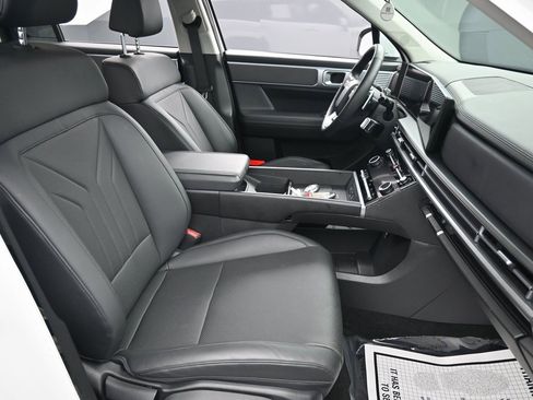 Used 2025 Hyundai Santa Fe SEL image 36