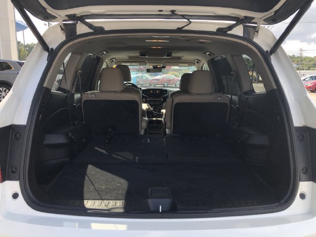 Certified 2022 Honda Pilot Touring image 11