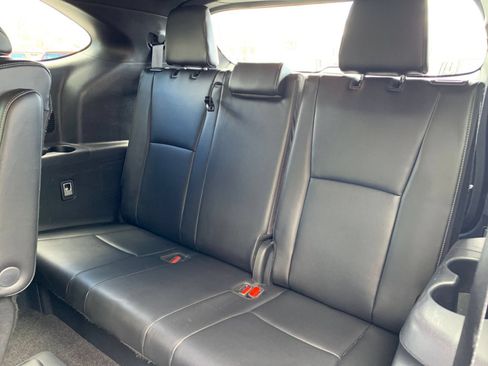 Used 2025 Toyota Highlander XSE AWD/4WD image 31