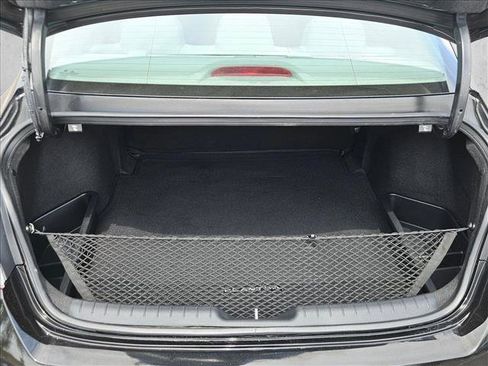Used 2025 Hyundai Elantra Sport FWD image 6
