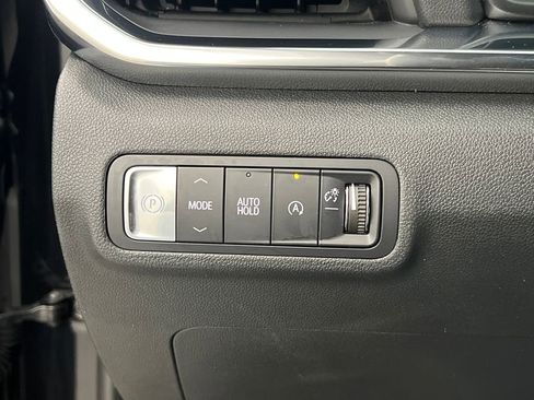 Used 2025 GMC Terrain Elevation image 37