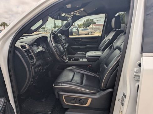 Used 2021 RAM 1500 Limited w/ Body Color Bumper Group RWD image 14