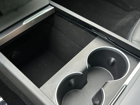 Used 2024 Tesla Model 3 Long Range image 32