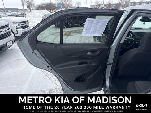 Used 2024 Chevrolet Equinox LT image 24