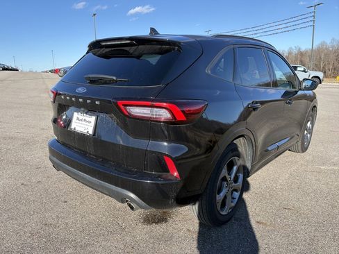 Used 2024 Ford Escape ST-Line image 5