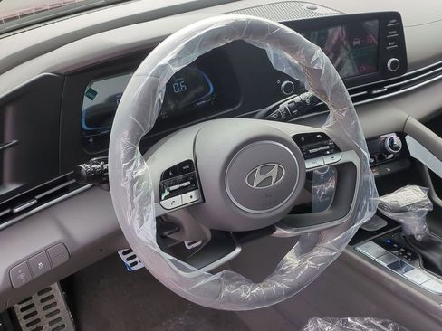 New 2026 Hyundai Elantra SEL Sport Premium FWD image 13