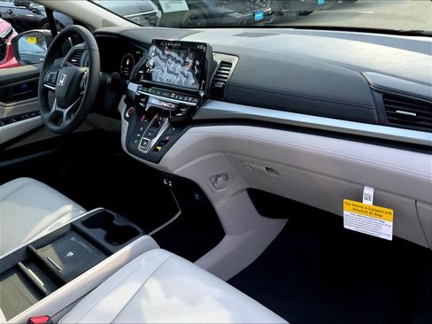 New 2026 Honda Odyssey EX-L image 10