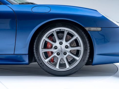 Used 2004 Porsche 911 GT3 image 38