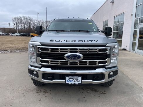 Used 2024 Ford F350 XLT w/ FX4 Off-Road Package image 3