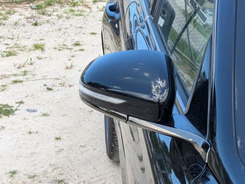 Certified 2025 Genesis G70 2.5T w/ Sport Prestige Package image 8