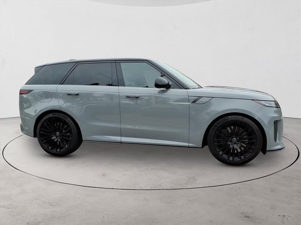 New 2025 Land Rover Range Rover Sport SV Edition Two AWD/4WD image 4