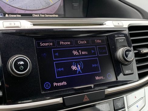 Used 2015 Honda Accord EX-L image 22
