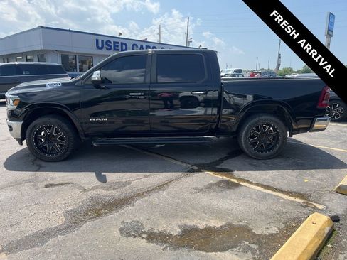Used 2019 RAM 1500 Laramie AWD/4WD image 7