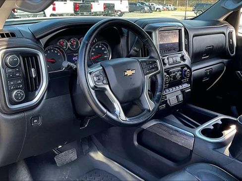 Used 2020 Chevrolet Silverado 1500 LTZ w/ LTZ Convenience Package image 18