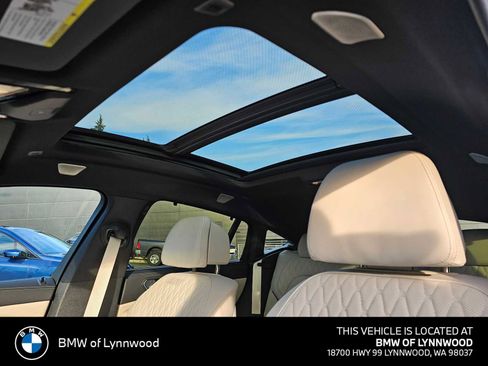 New 2026 BMW X6 M60i AWD/4WD image 22