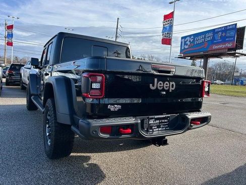 Used 2024 Jeep Gladiator Rubicon w/ Technology Group image 5