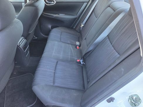 Used 2017 Nissan Sentra SV image 10