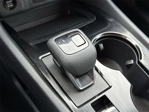 Used 2024 Nissan Rogue SV image 13