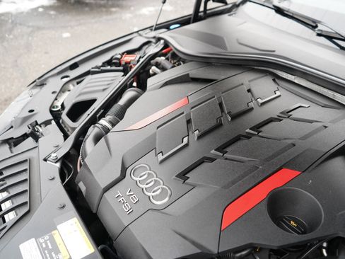 Used 2022 Audi S8 w/ S8 Comfort Plus Package image 69