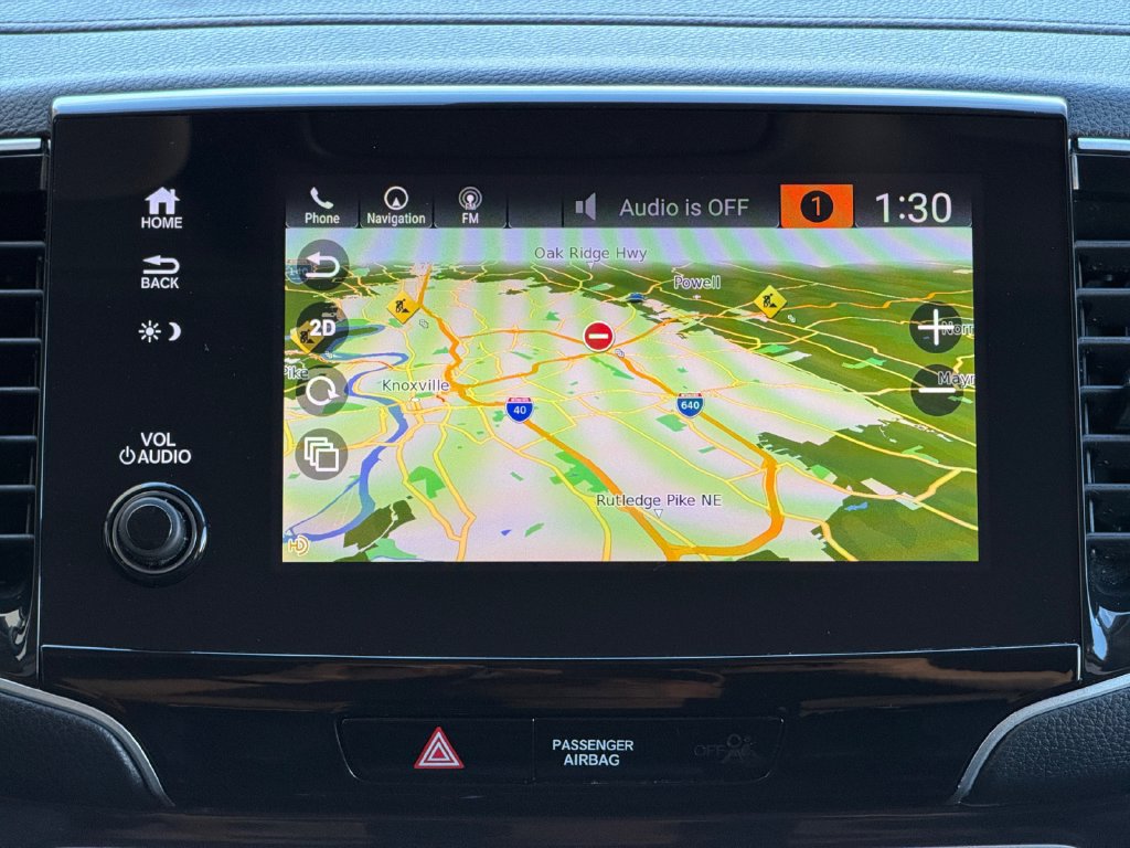 Used 2020 Honda Pilot Touring image 13