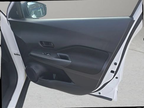 Used 2024 Nissan Kicks S FWD image 20