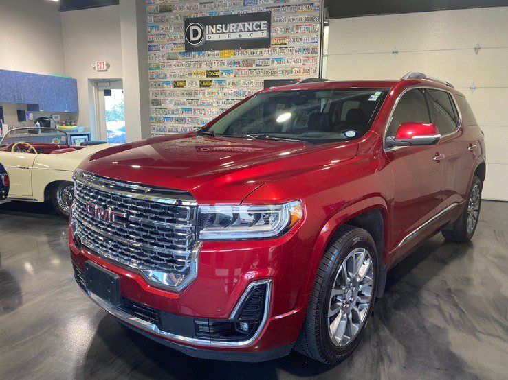 Used 2021 GMC Acadia Denali w/ Denali Ultimate Package AWD/4WD image 3