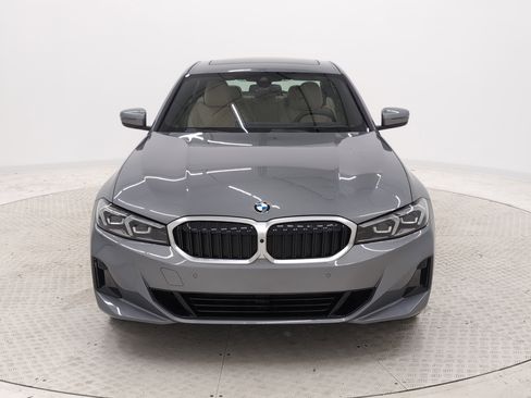 New 2025 BMW 330i Sedan w/ Premium Package image 3