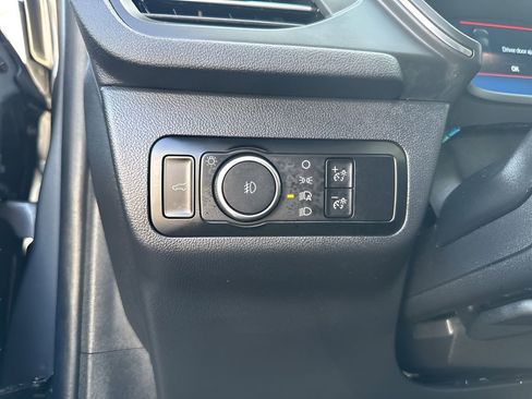 Used 2025 Ford Escape Platinum image 22