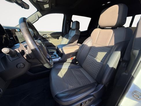 Used 2024 Chevrolet Silverado 1500 ZR2 w/ Technology Package image 10