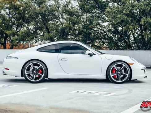 Used 2014 Porsche 911 Carrera S image 10