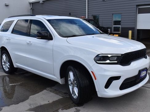 Used 2024 Dodge Durango GT AWD/4WD image 6