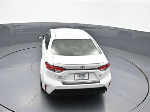 Certified 2026 Toyota Corolla SE FWD image 38