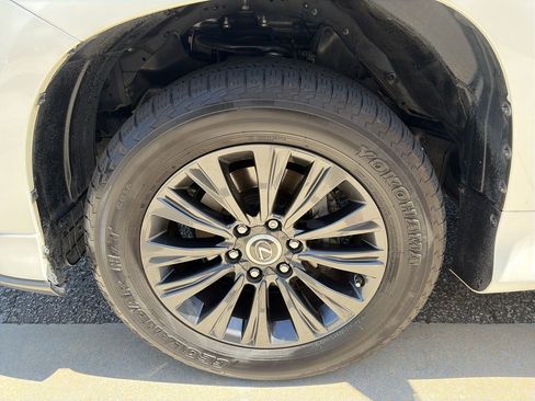 Used 2020 Lexus GX 460 Premium AWD/4WD image 13