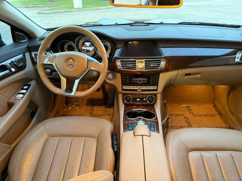 Used 2013 Mercedes-Benz CLS 550 image 12