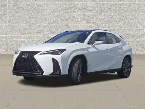 Used 2023 Lexus UX 250h F Sport AWD/4WD image 3
