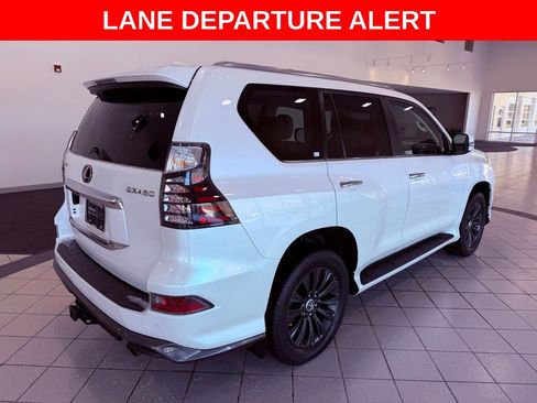 Certified 2023 Lexus GX 460 Premium image 9