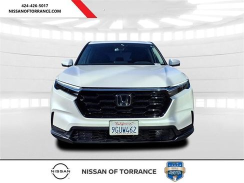 Used 2023 Honda CR-V EX image 2