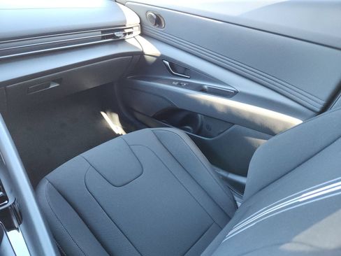 New 2026 Hyundai Elantra SEL Sport Premium FWD image 21