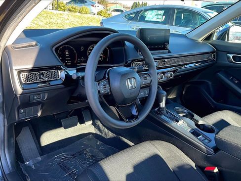 Used 2025 Honda Civic LX image 15