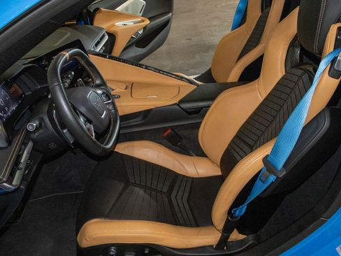 Used 2022 Chevrolet Corvette Stingray Preferred Conv w/ Z51 Performance Package RWD image 7