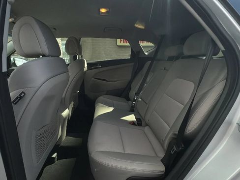 Used 2017 Hyundai Tucson SE w/ SE Popular Package 02 AWD/4WD image 15